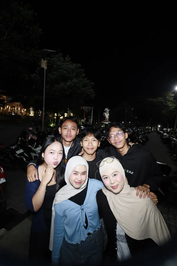 Paket Photobooth Natal Semarang Murah untuk Family Gathering & Kantor