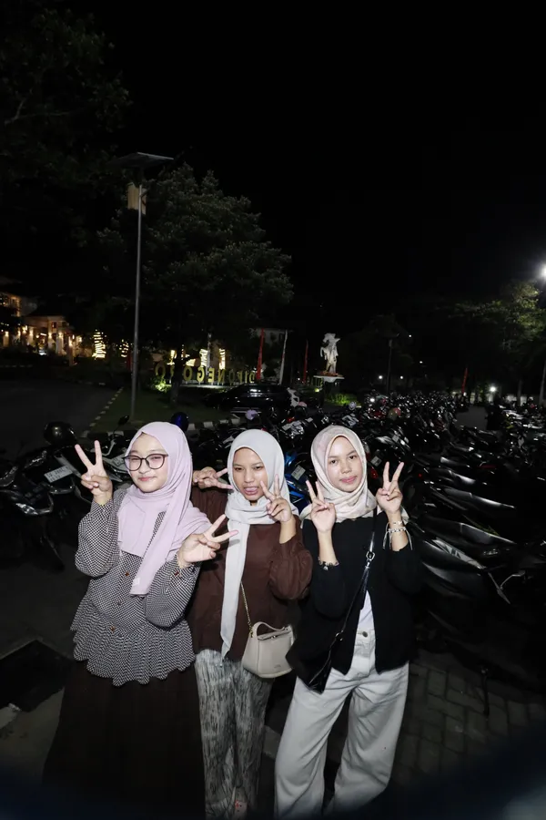 Panduan Sewa Photobooth UNDIP untuk Wisuda di Gedung Prof Soedarto